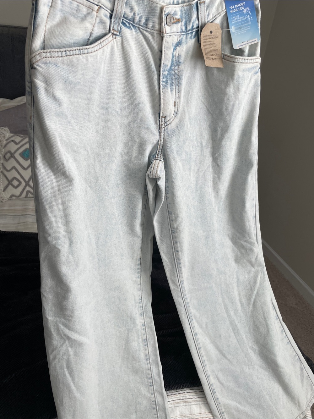 Levi's Super Light Blue 94 Baggy Wide Leg Jeans - Picture 7 of 9